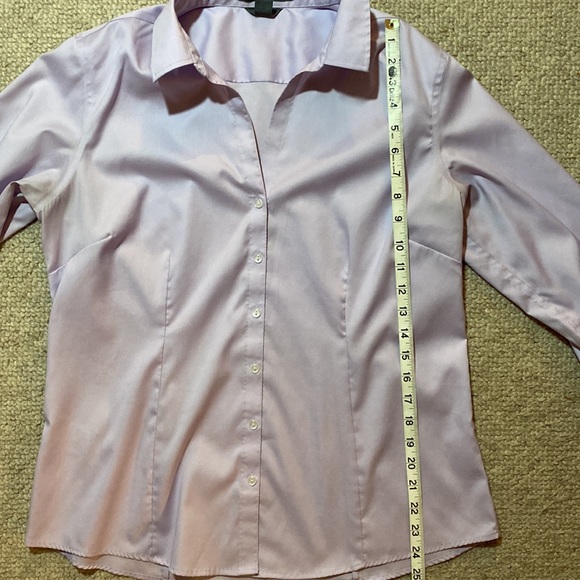 Eddie Bauer Wrinkle Free Shaped Fit Blouse Button - Picture 4 of 7